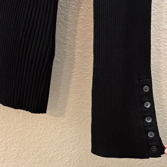 Banana Republic Black Long Sleeve Top - Picture 3 of 4